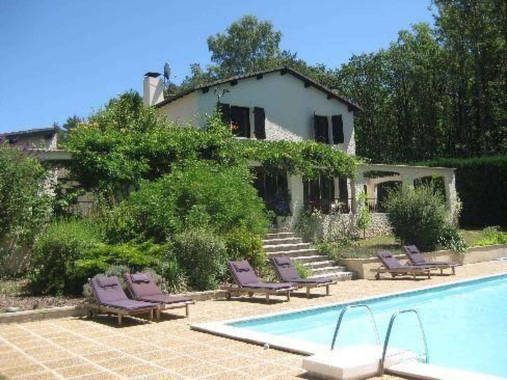 Vakantiehuis met privé zwembad in Marcillac la Croisille (Frankrijk) voor 10 personen