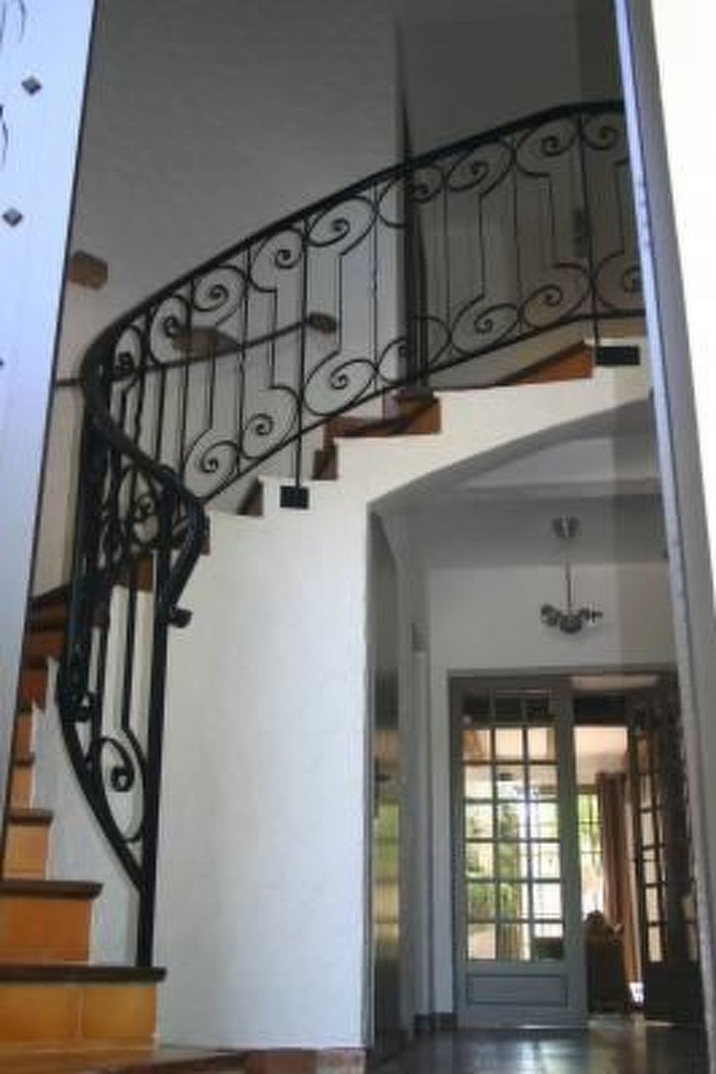 Mit Garten, Grill und Terrasse-Binnen