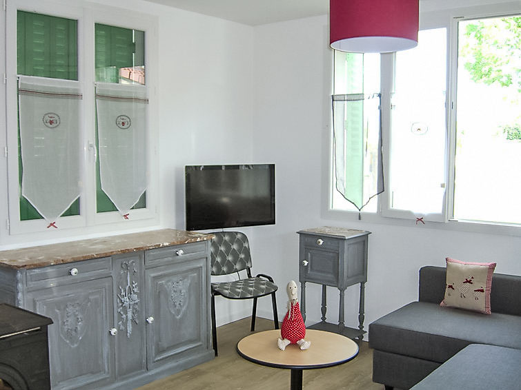 Search and Stay destination Blot-l'Église, Auvergne-Rhône-Alpes - France from AU$ 92. Maison Les Oies