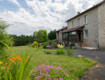 Vrijstaand vakantiehuis Redondel in rustig Auvergne, 7 personen, omheinde tuin - thumbnail 5