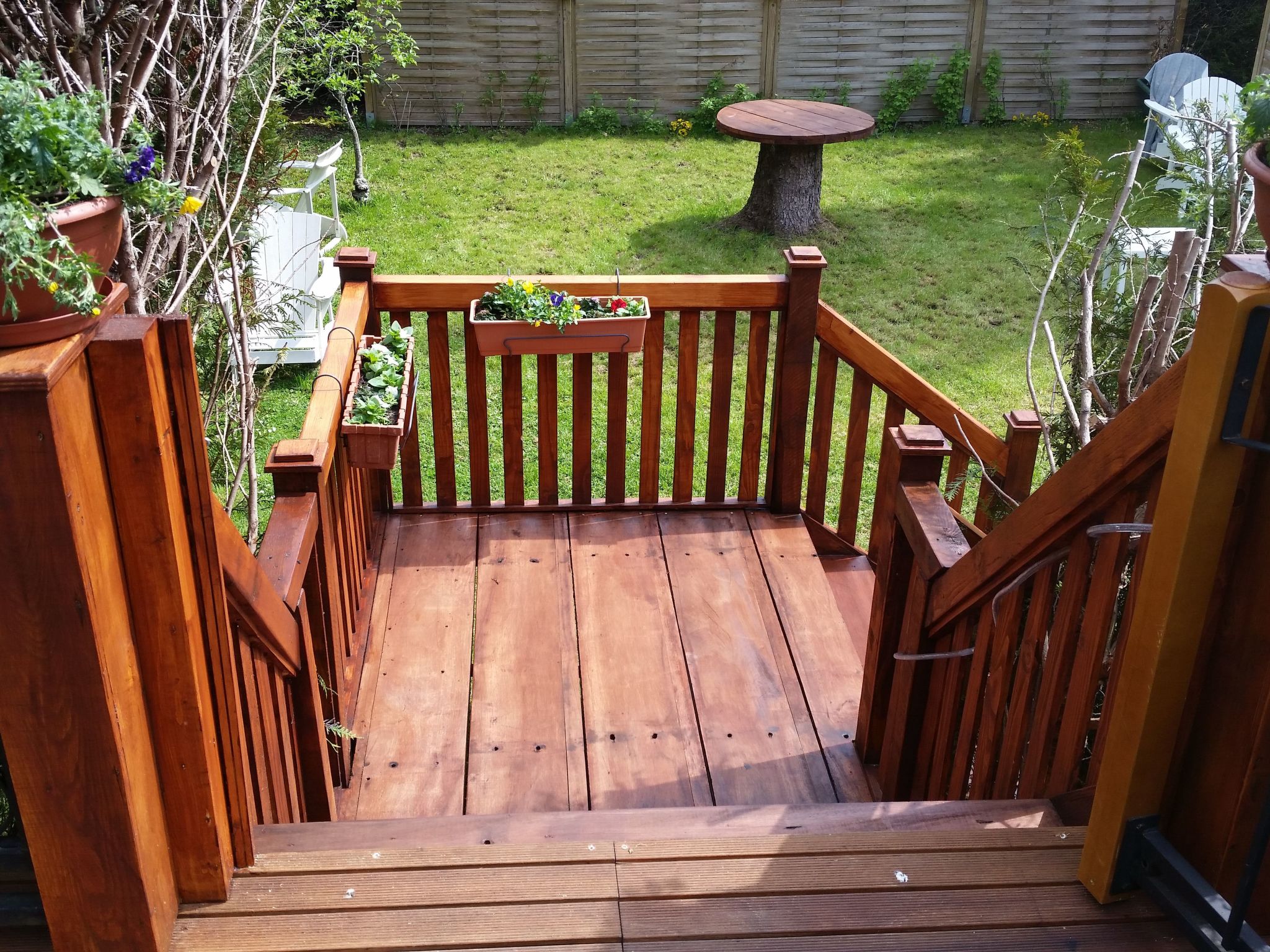 Mit Garten, Grill und Terrasse-Binnen