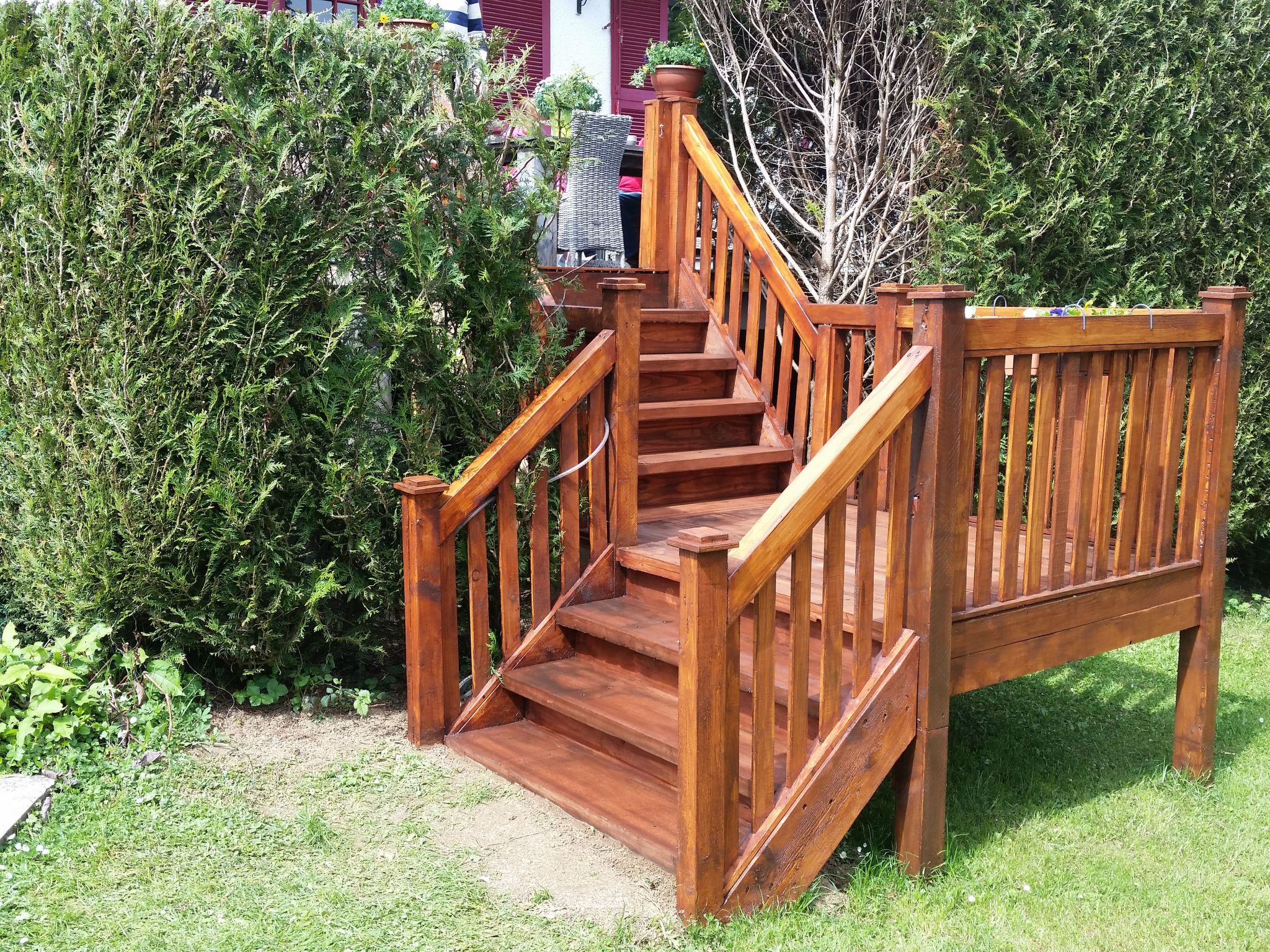 Mit Garten, Grill und Terrasse-Binnen