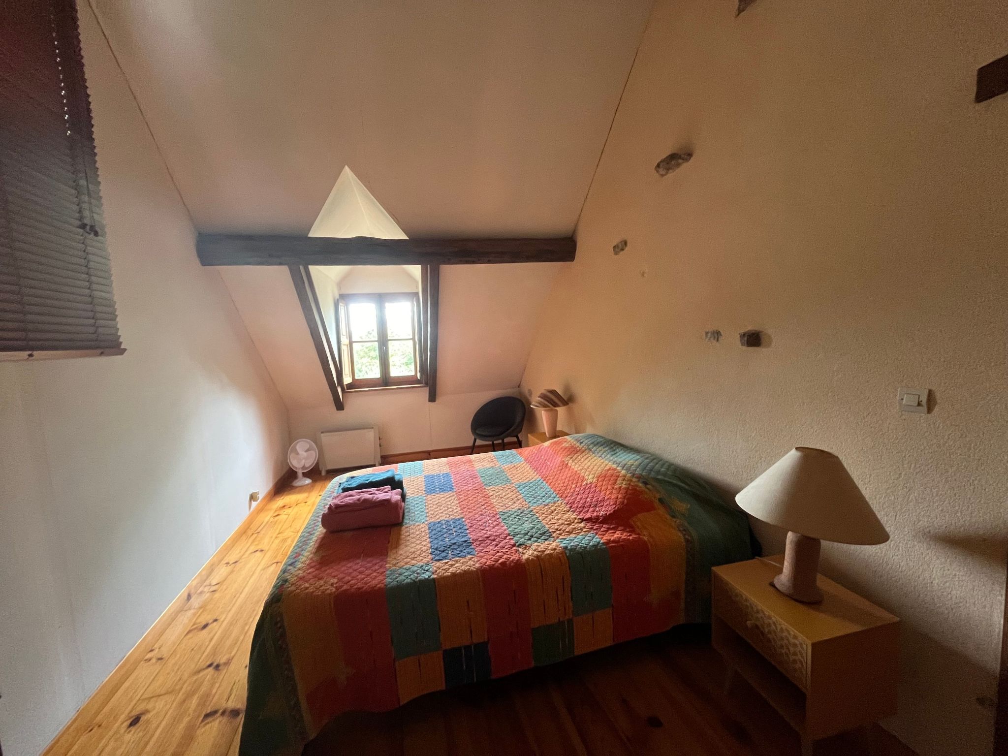 Landhaus mit eingezäuntem Garten-Binnen