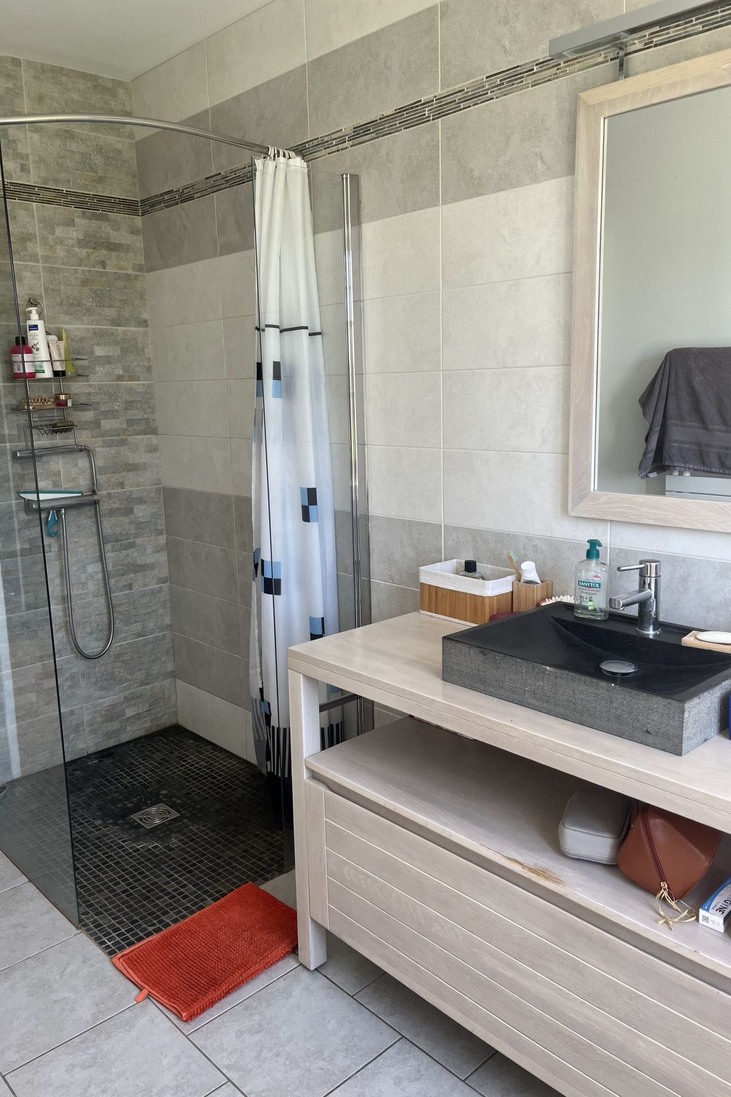 Landhaus mit eingezäuntem Garten-Binnen