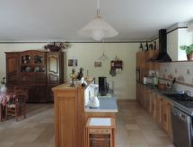 5-persoons vakantiehuis in het centrum van Chagny - thumbnail 6
