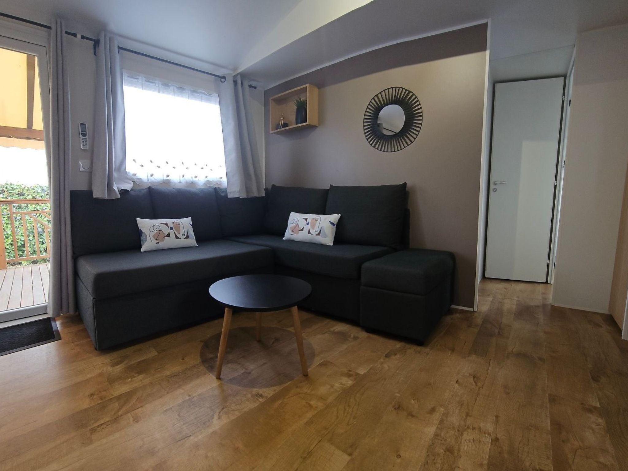 Die Ufer der Rhone-Image-tags.info