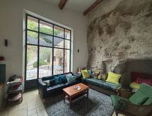 Dorfhaus in provencal mit Pool