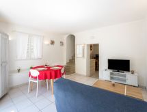 Authentiek vrijstaand huisje in centrum Nyons met gedeeld zwembad - thumbnail 2