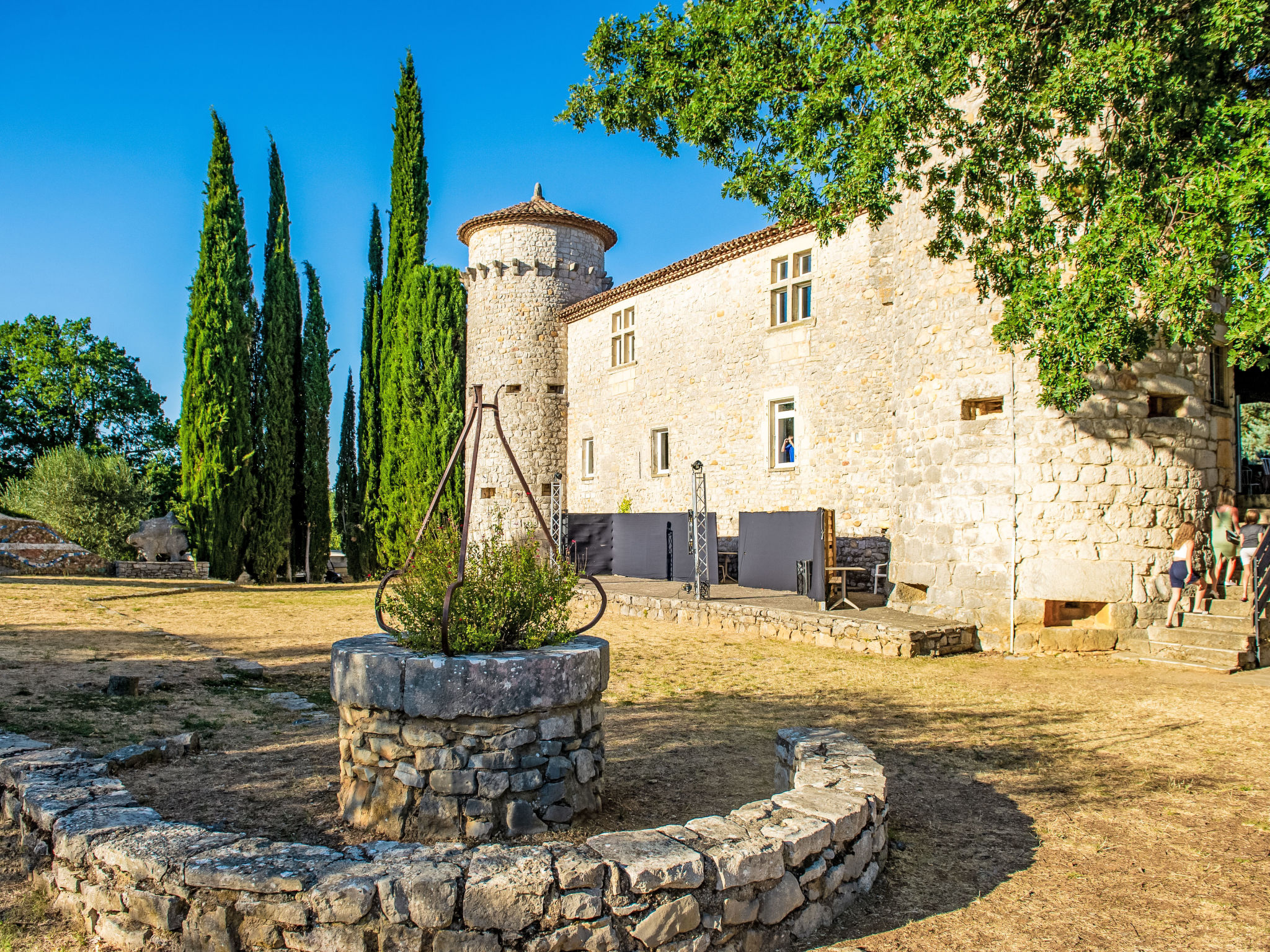 Lou Castel