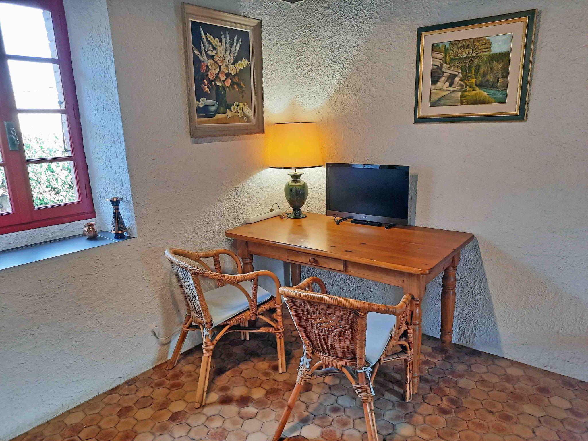 Klimatisiertes Ferienhaus mit Pool-Binnen