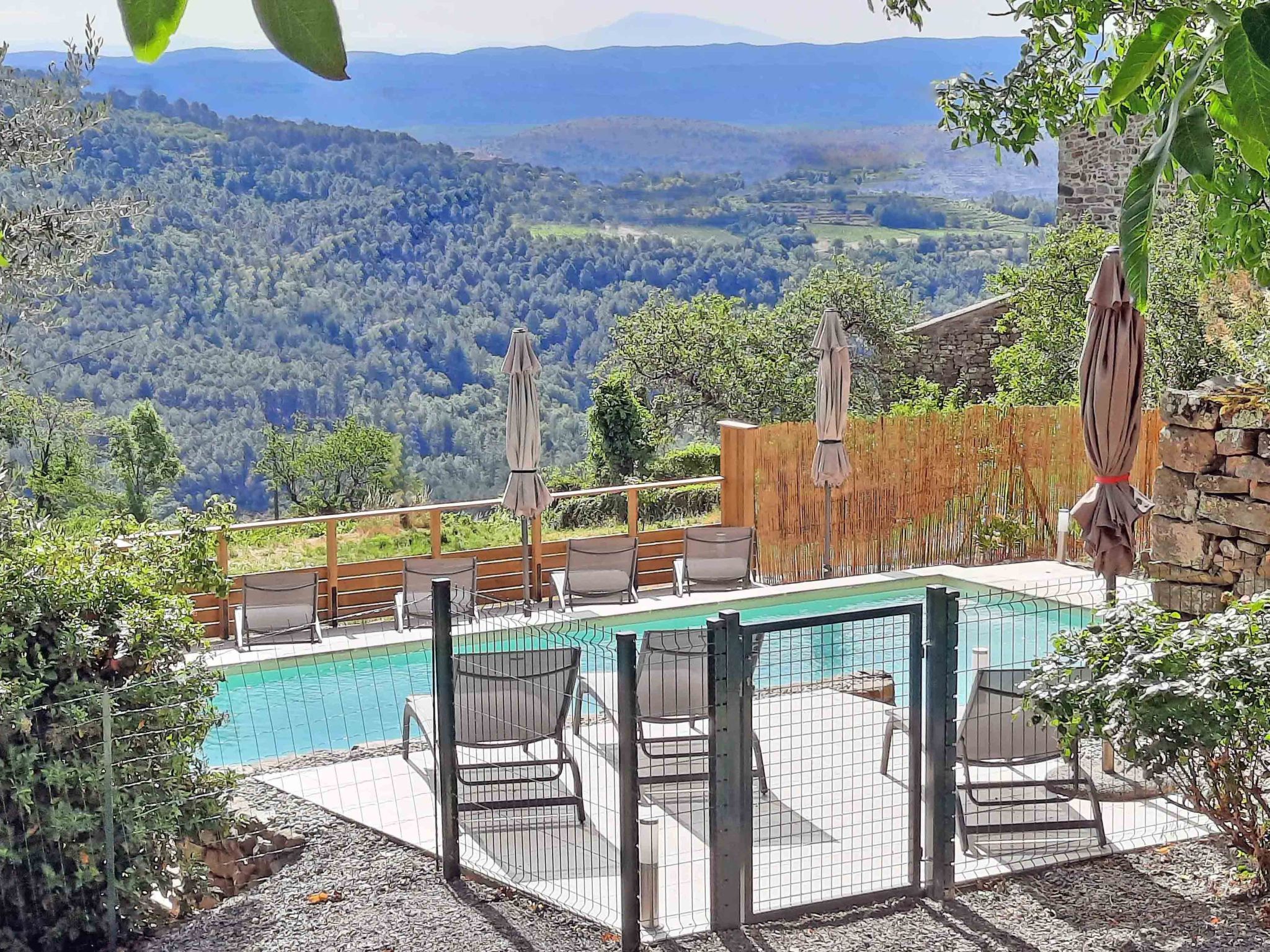 Haus "La Croix Dupuy" mit privatem Pool-Binnen