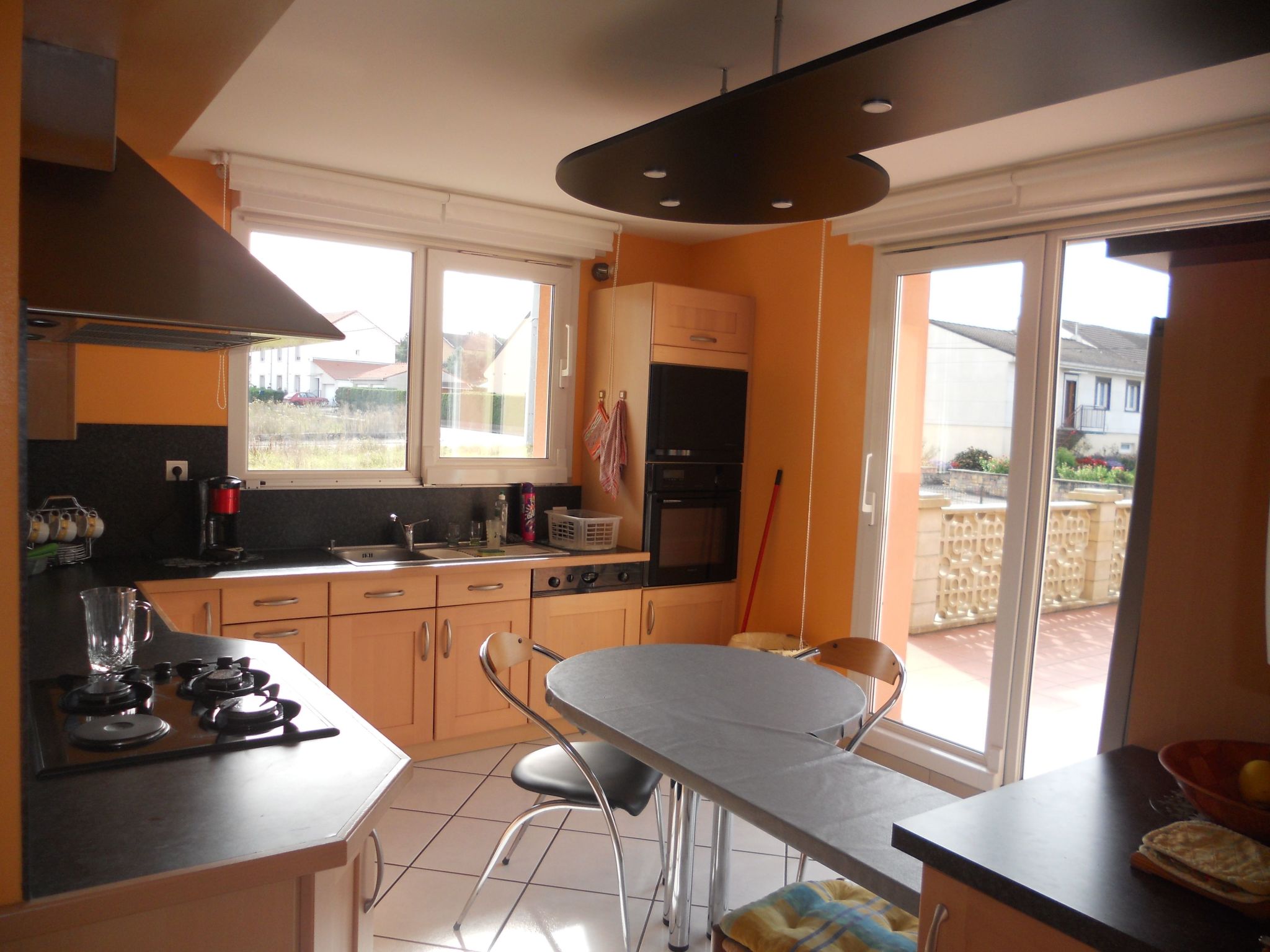 Für 14 Personen + 1 Kind ca. 275 m&sup2;in Damelevières, Lothringen (Meurthe-et - Dedans