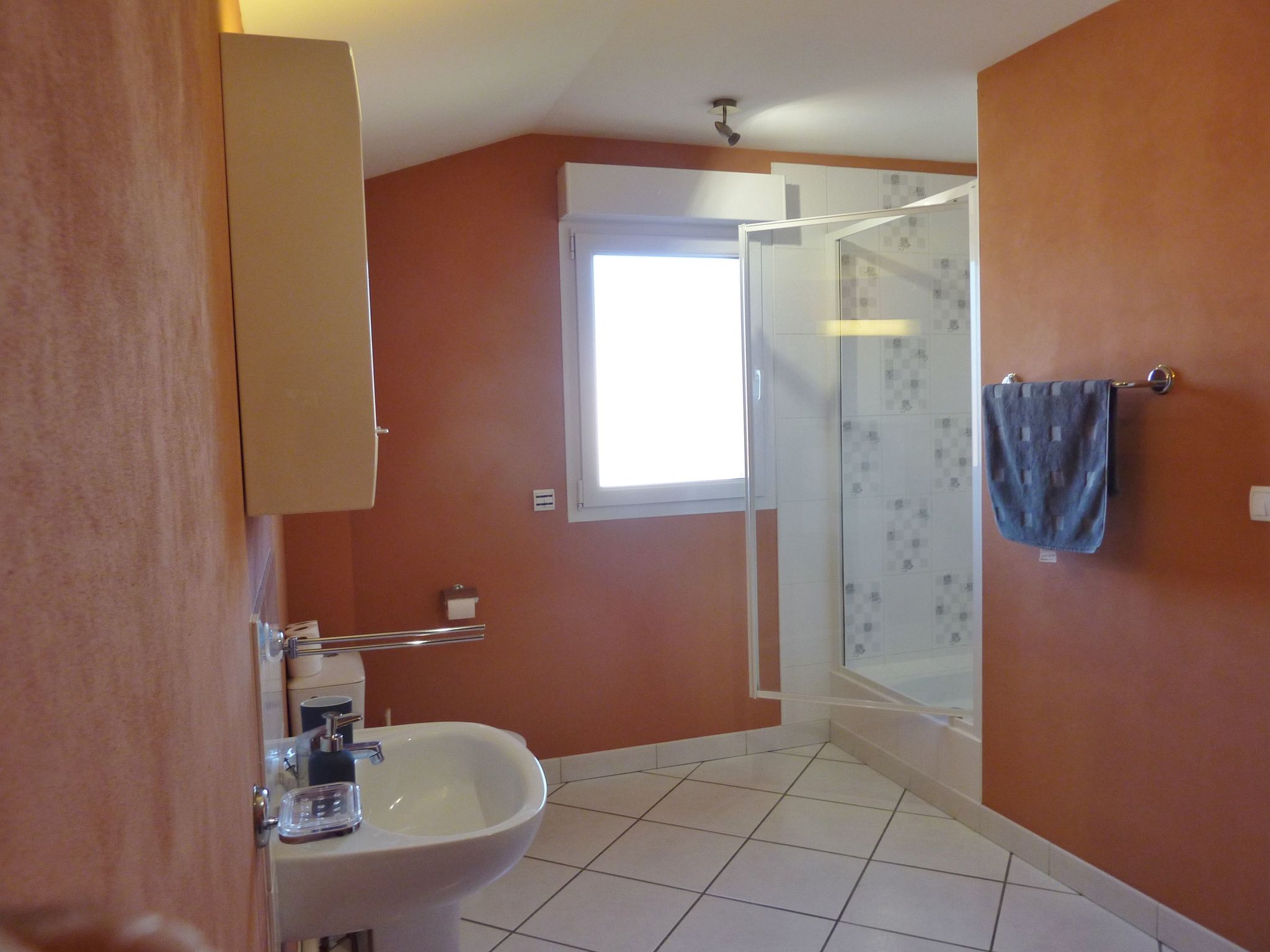 Für 14 Personen + 1 Kind ca. 275 m&sup2;in Damelevières, Lothringen (Meurthe-et - Dedans