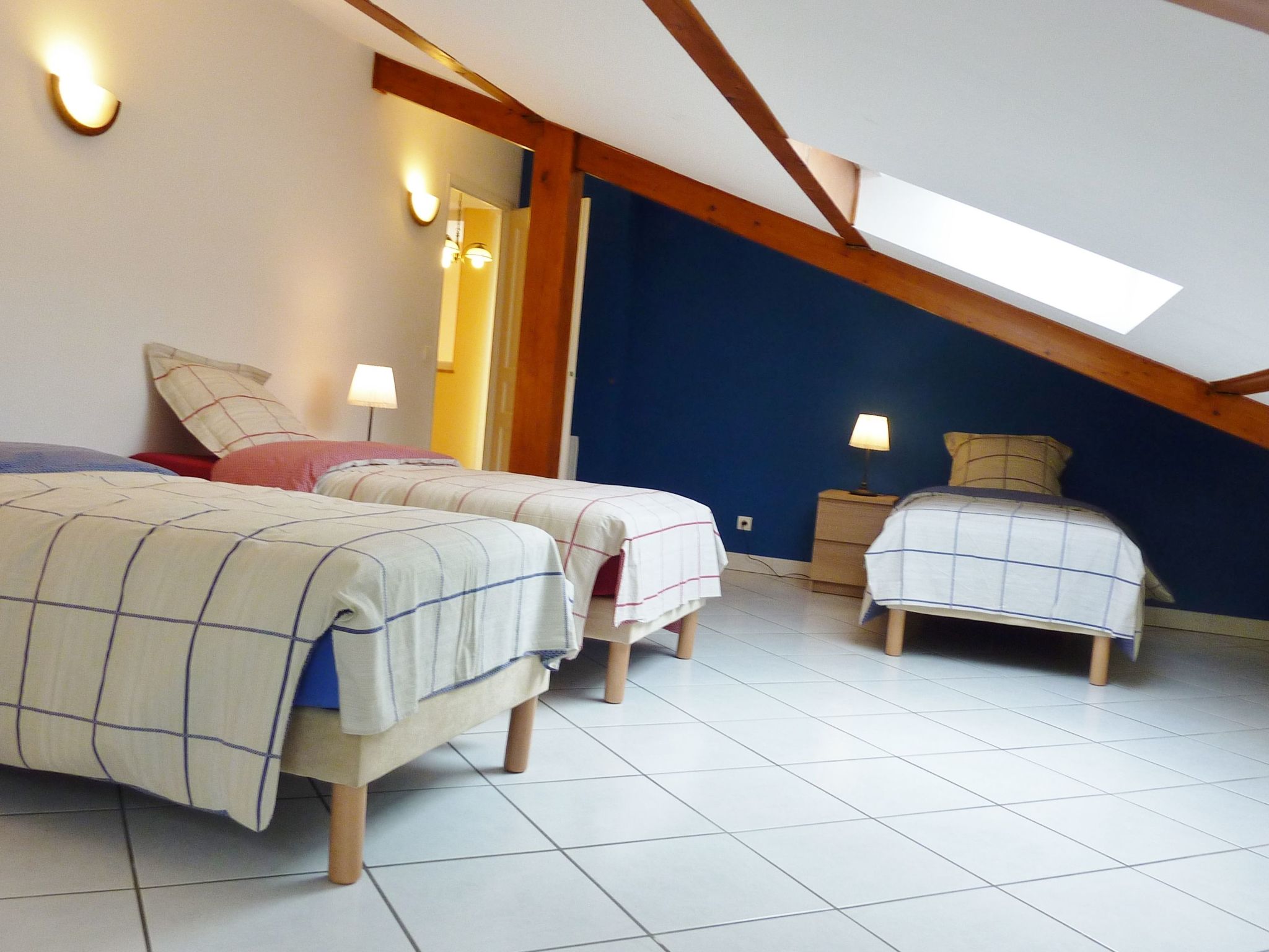 Für 14 Personen + 1 Kind ca. 275 m&sup2;in Damelevières, Lothringen (Meurthe-et - Dedans