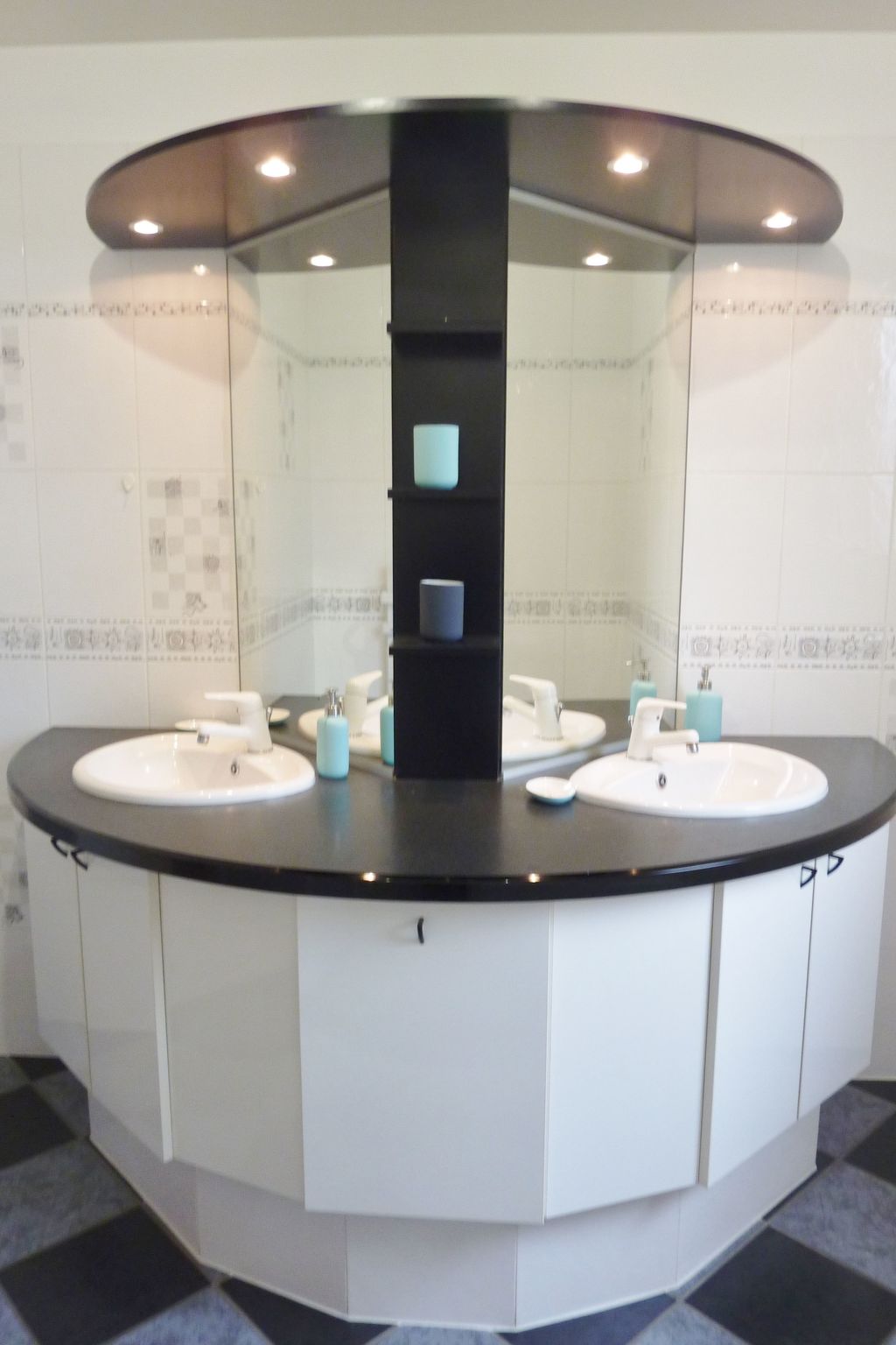Für 6 Personen + 1 Kind ca. 188 m&sup2;in Damelevières, Lothringen (Meurthe-et- - Dedans