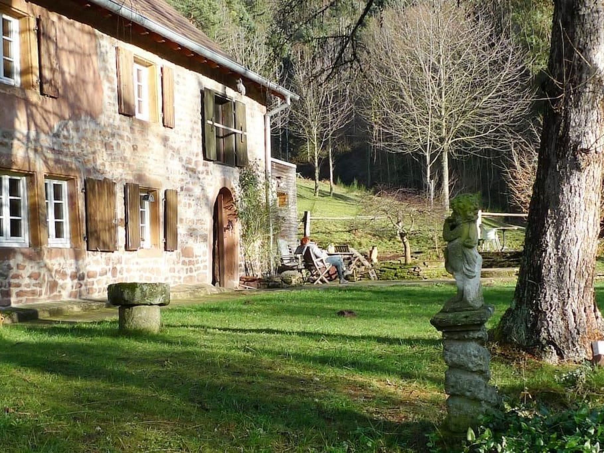 In Walscheid mit Terrasse, Grill-Binnen