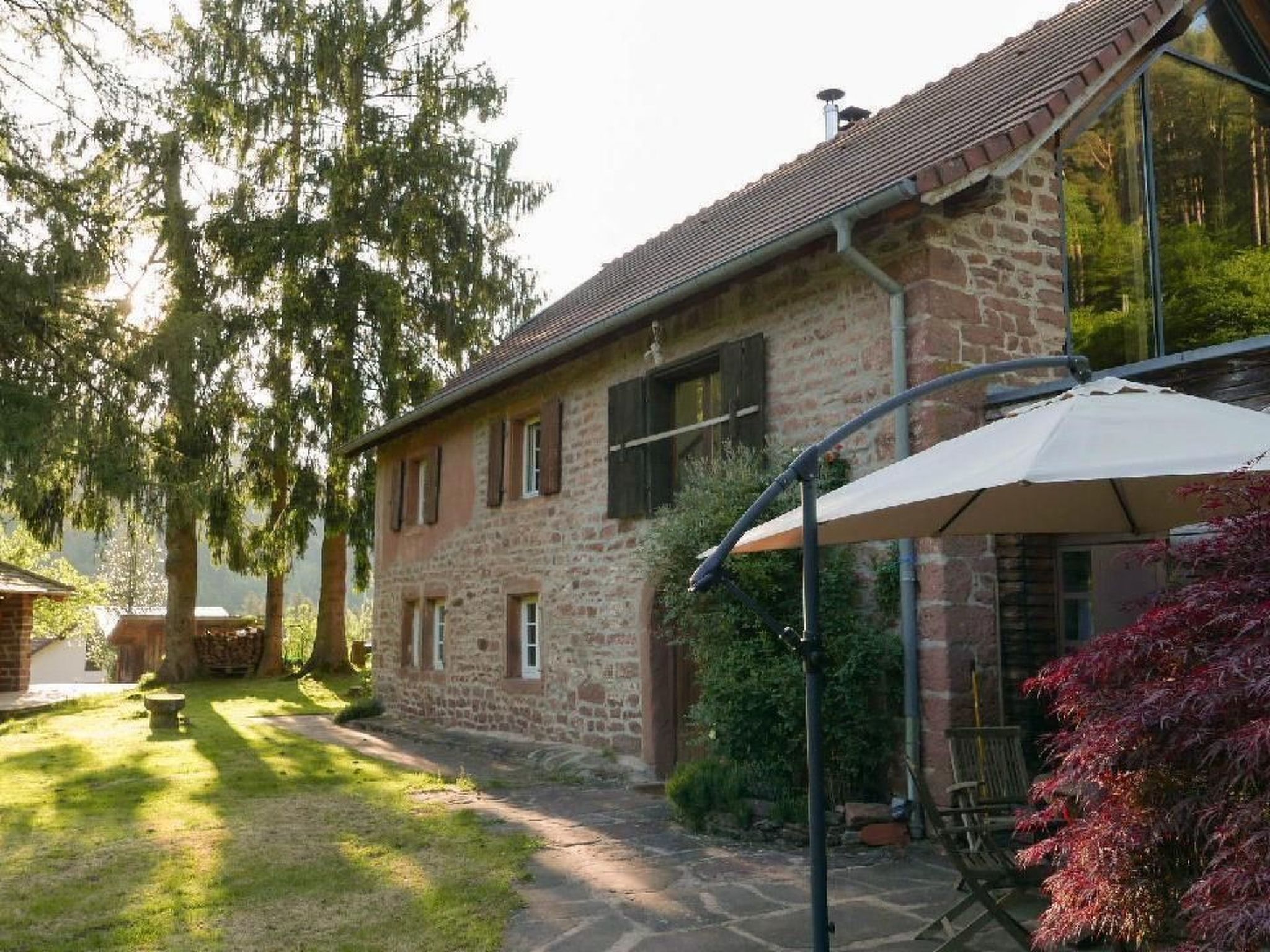 In Walscheid mit Terrasse, Grill-Binnen