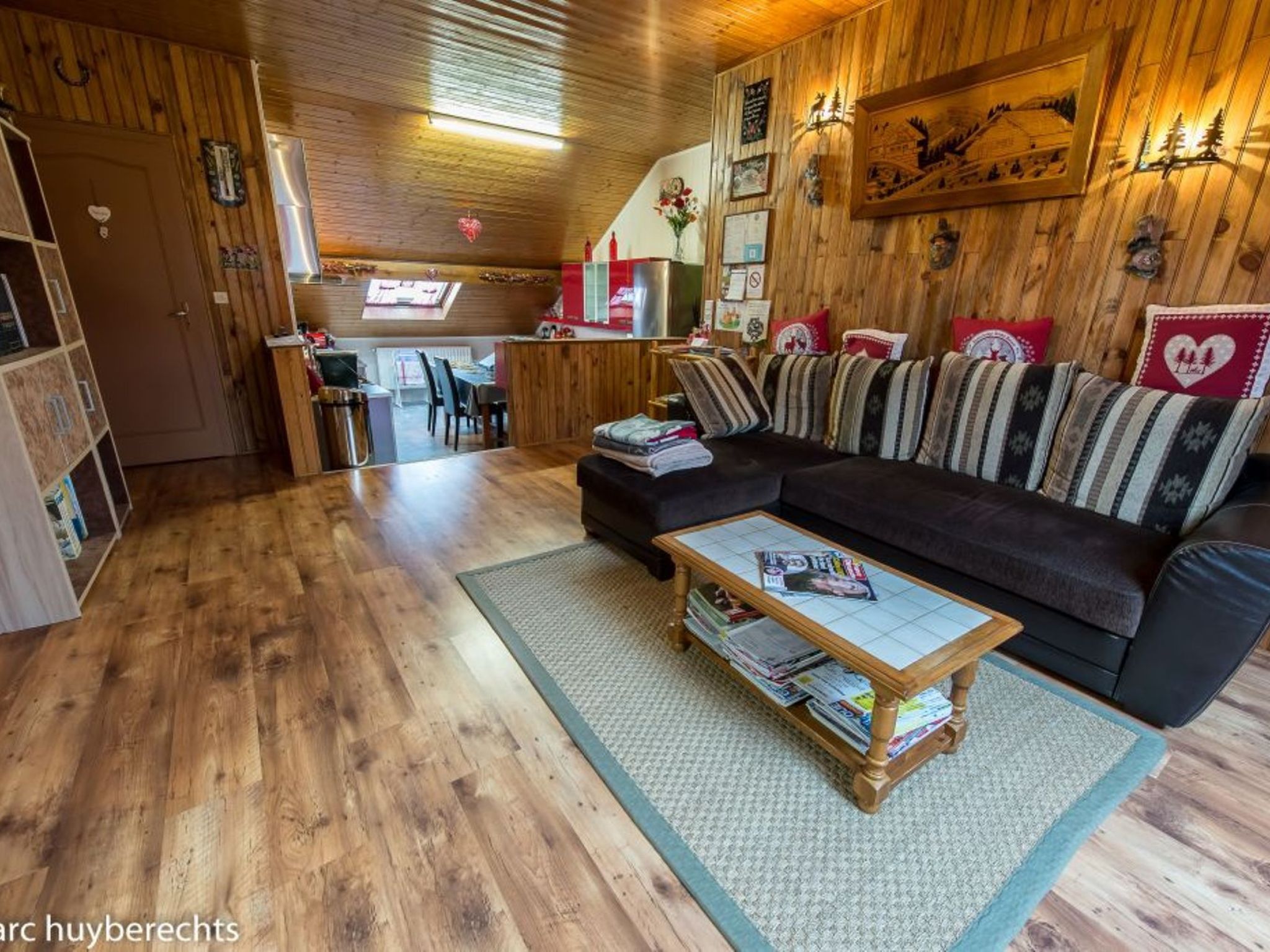 Das Gîte Fleuri mit einer herrlichen Aussicht-Binnen