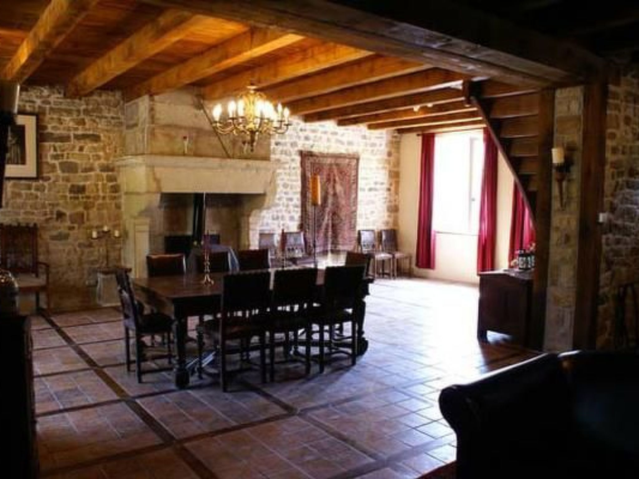 in Le Châtelet-Sur-Meuse mit Grill, Garten und Terrasse
