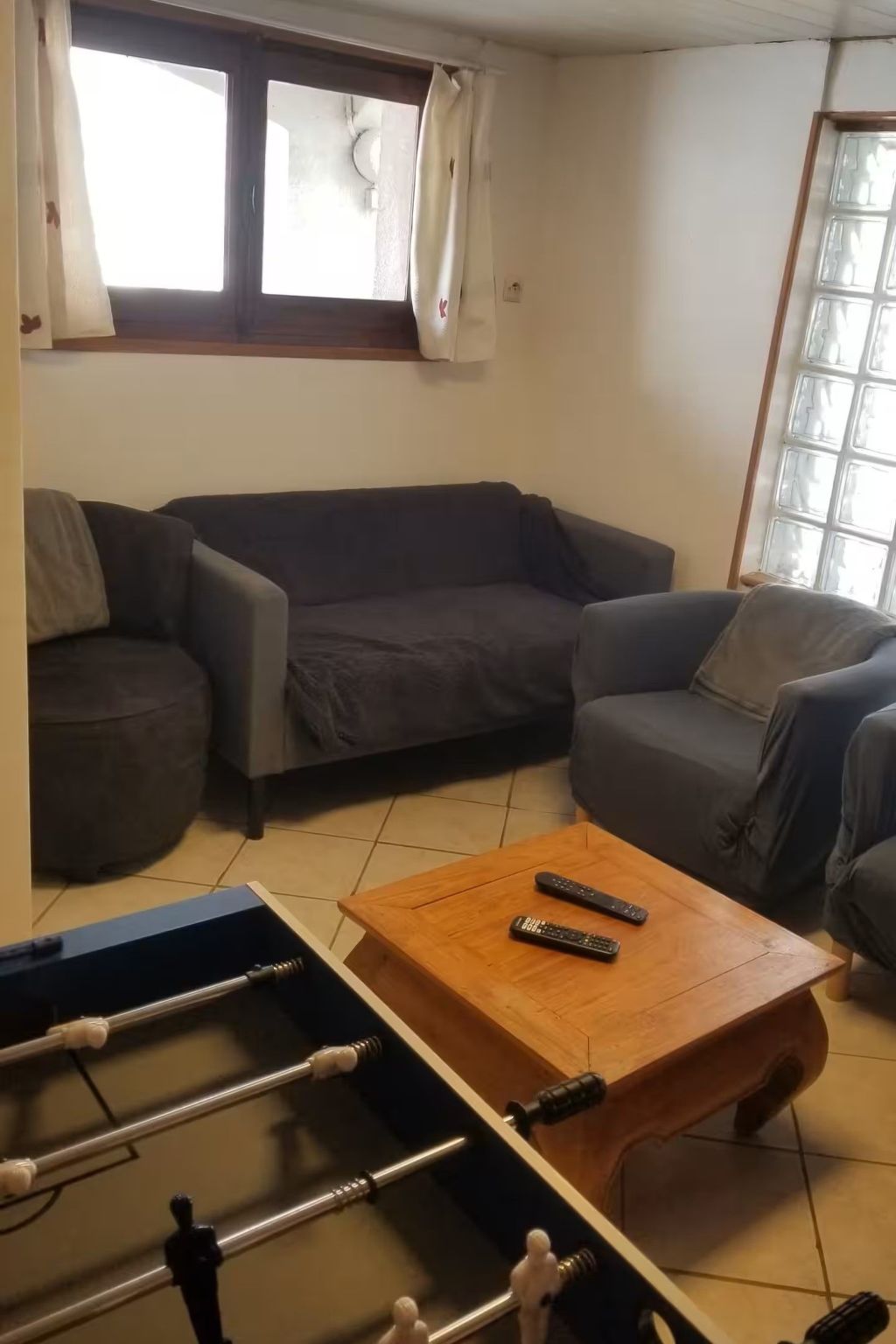 Le Chalet Sous Les Sapins, mit Swimmingpool, Sauna-Binnen