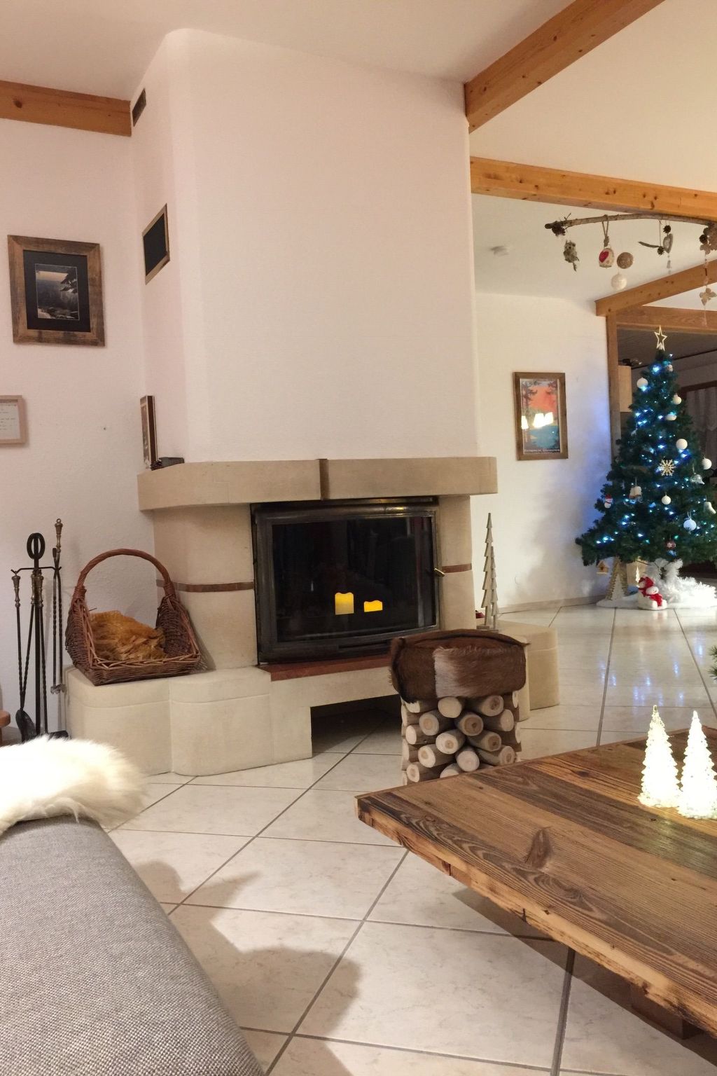 Chalet "Le Flocon Bleu" mit Blick auf das Wasser-Image-tags.info