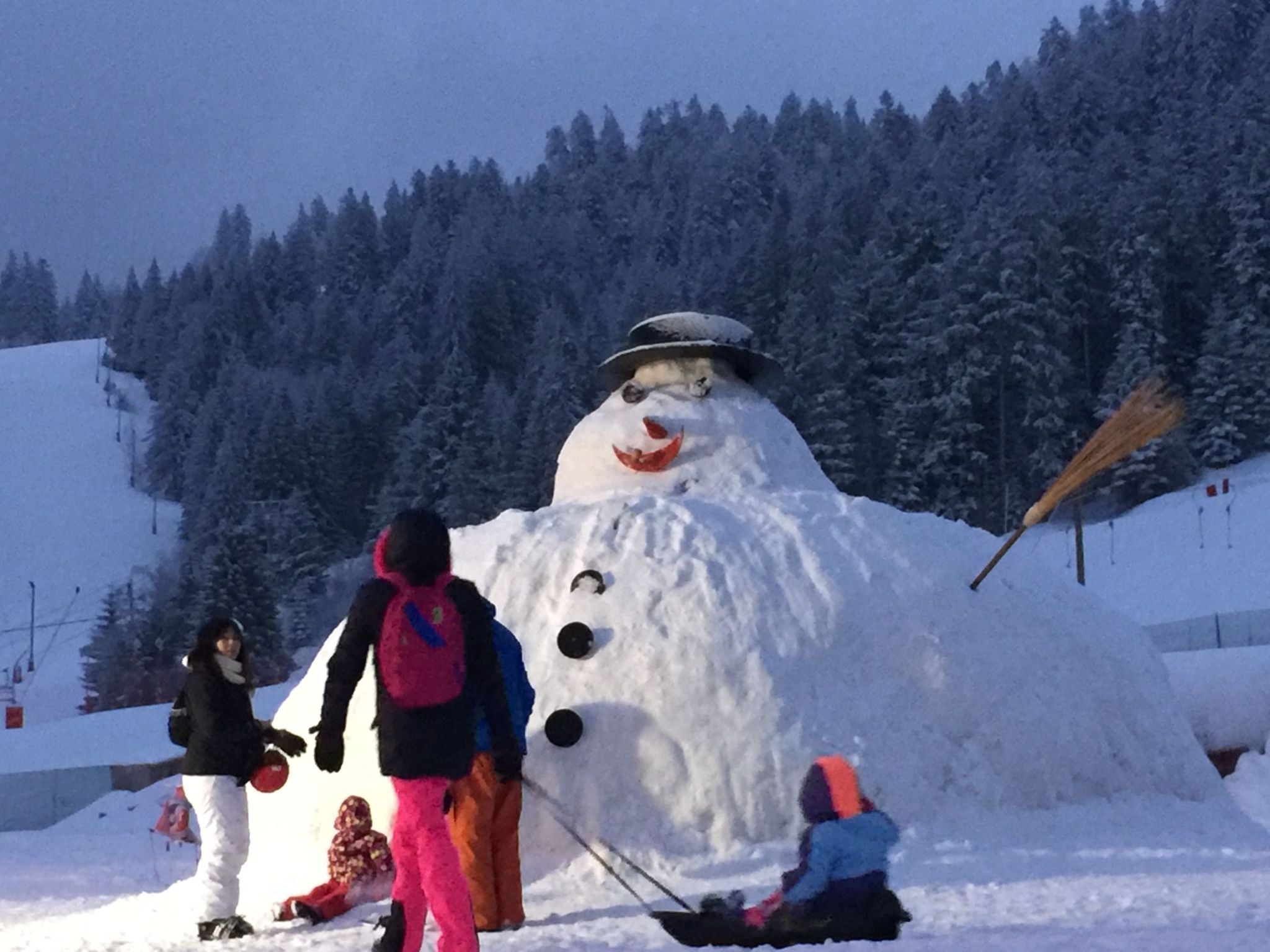 Chalet "Le Flocon Bleu" mit Blick auf das Wasser-Image-tags.info