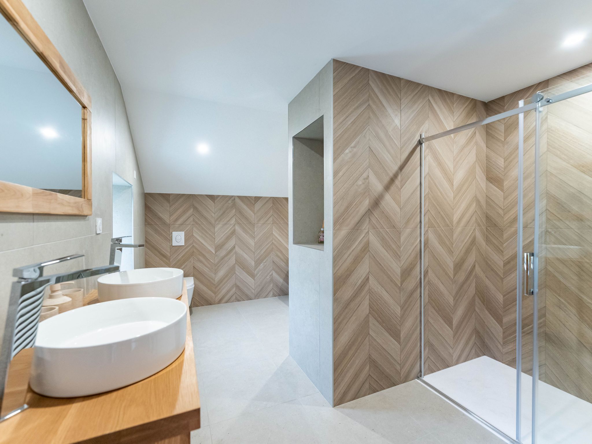 Photo of Le Refuge des Brumes 500 m2 Haus mit 7 SZ und Spa