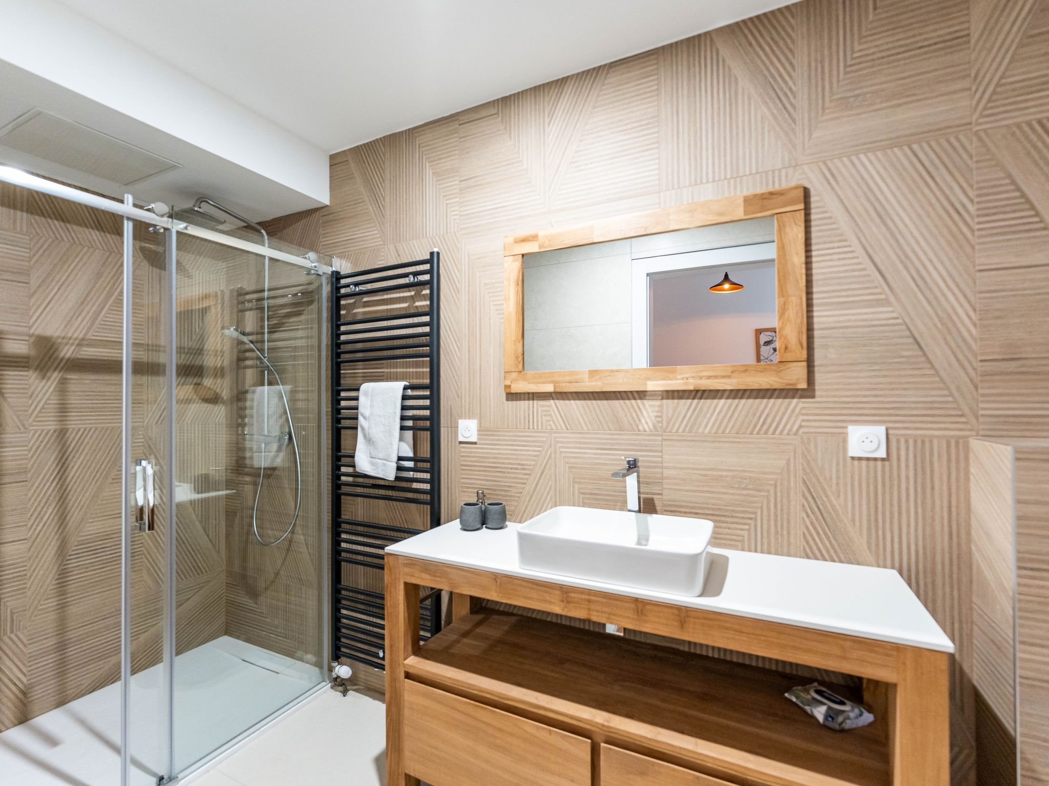 Photo of Le Refuge des Brumes 500 m2 Haus mit 7 SZ und Spa