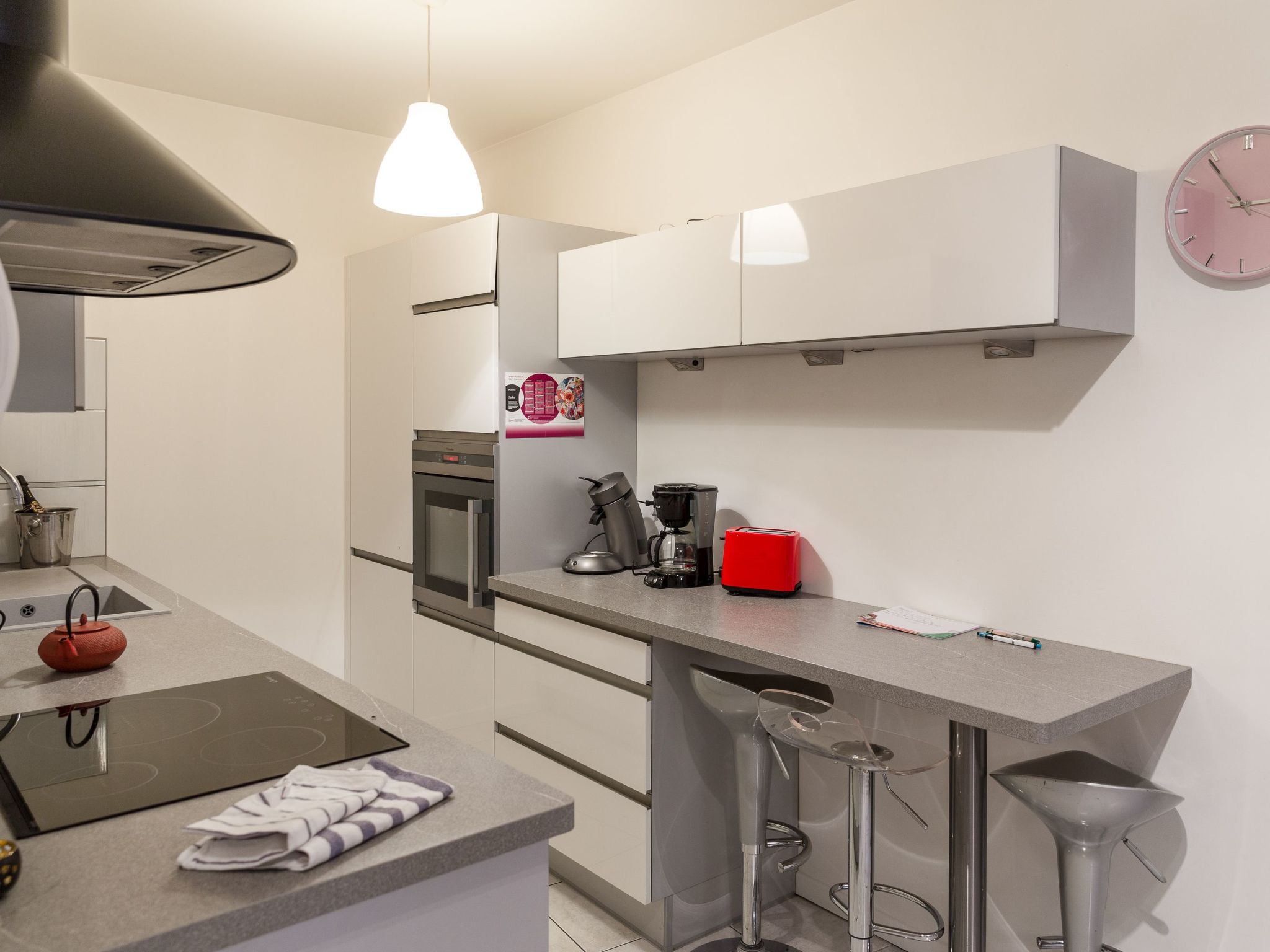 Mit zwei Garagenstellplätzen-Binnen