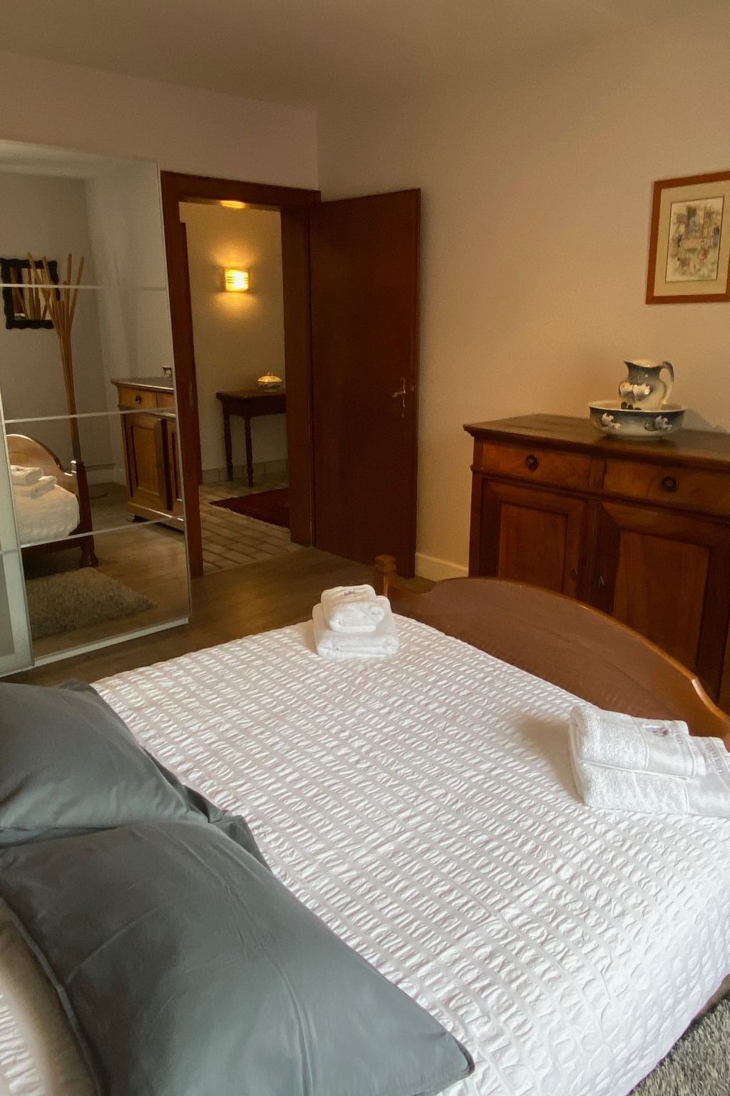 Große Ferienwohnung Gite mit Terrasse-Binnen