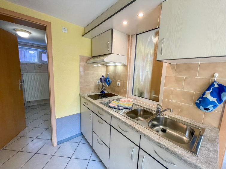 Search and Stay destination Marckolsheim, Grand Est - France from AU$ 165. Résidence jaune et rose