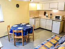 Apartamento Résidence jaune et rose