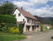 mit Balkon, Garten und Talblick