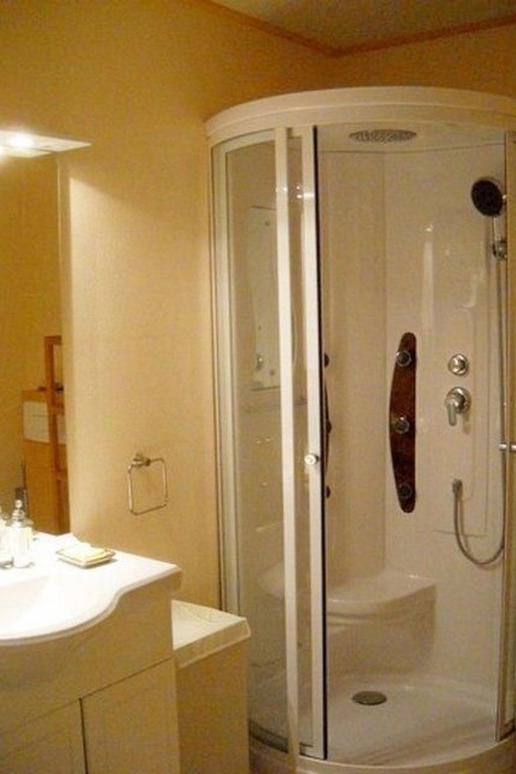 Wohnung am Rheinufer in Kunheim-Binnen