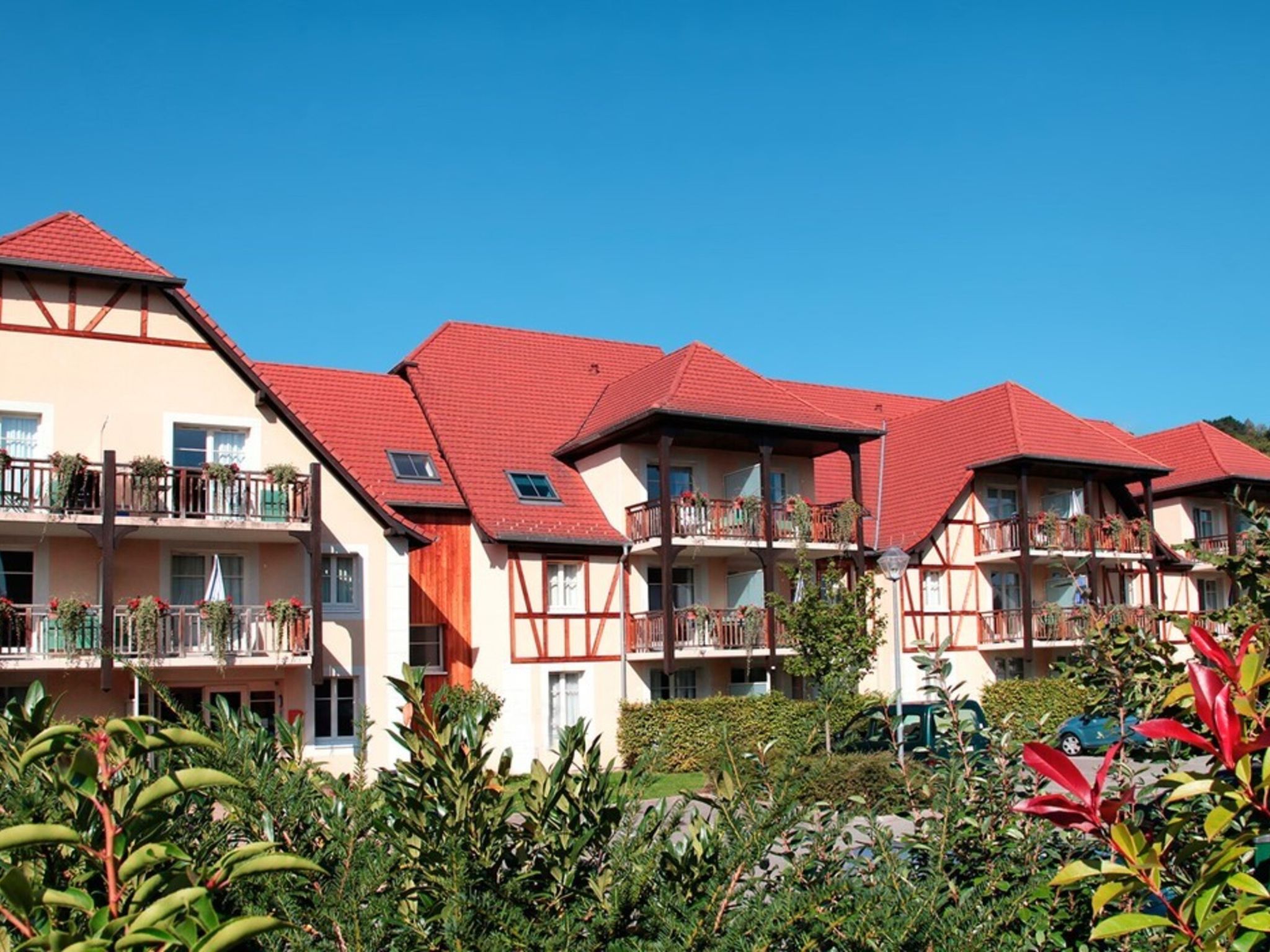 Le Domaine Des Rois-Outside