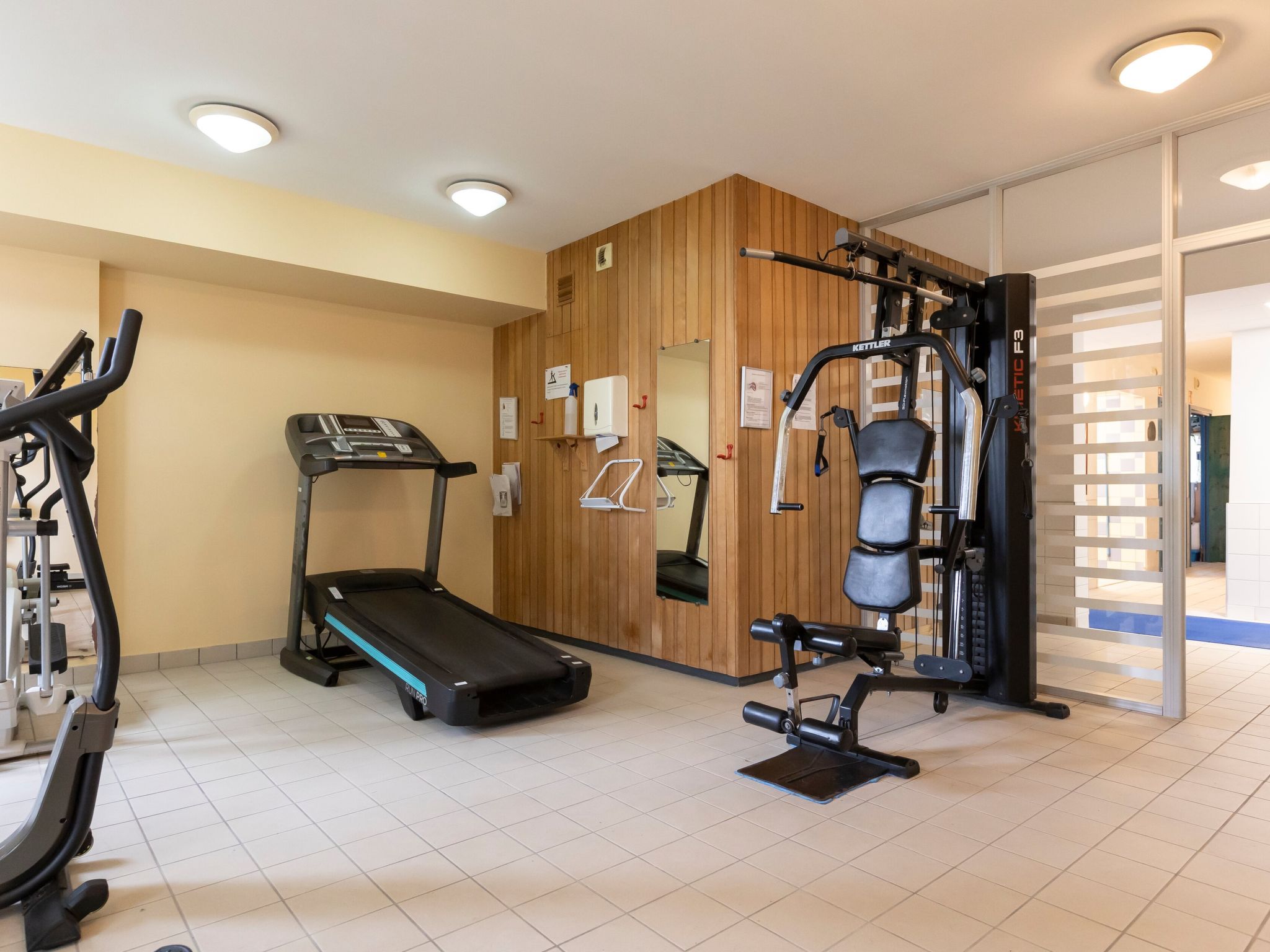 Le Domaine Des Rois-Inside
