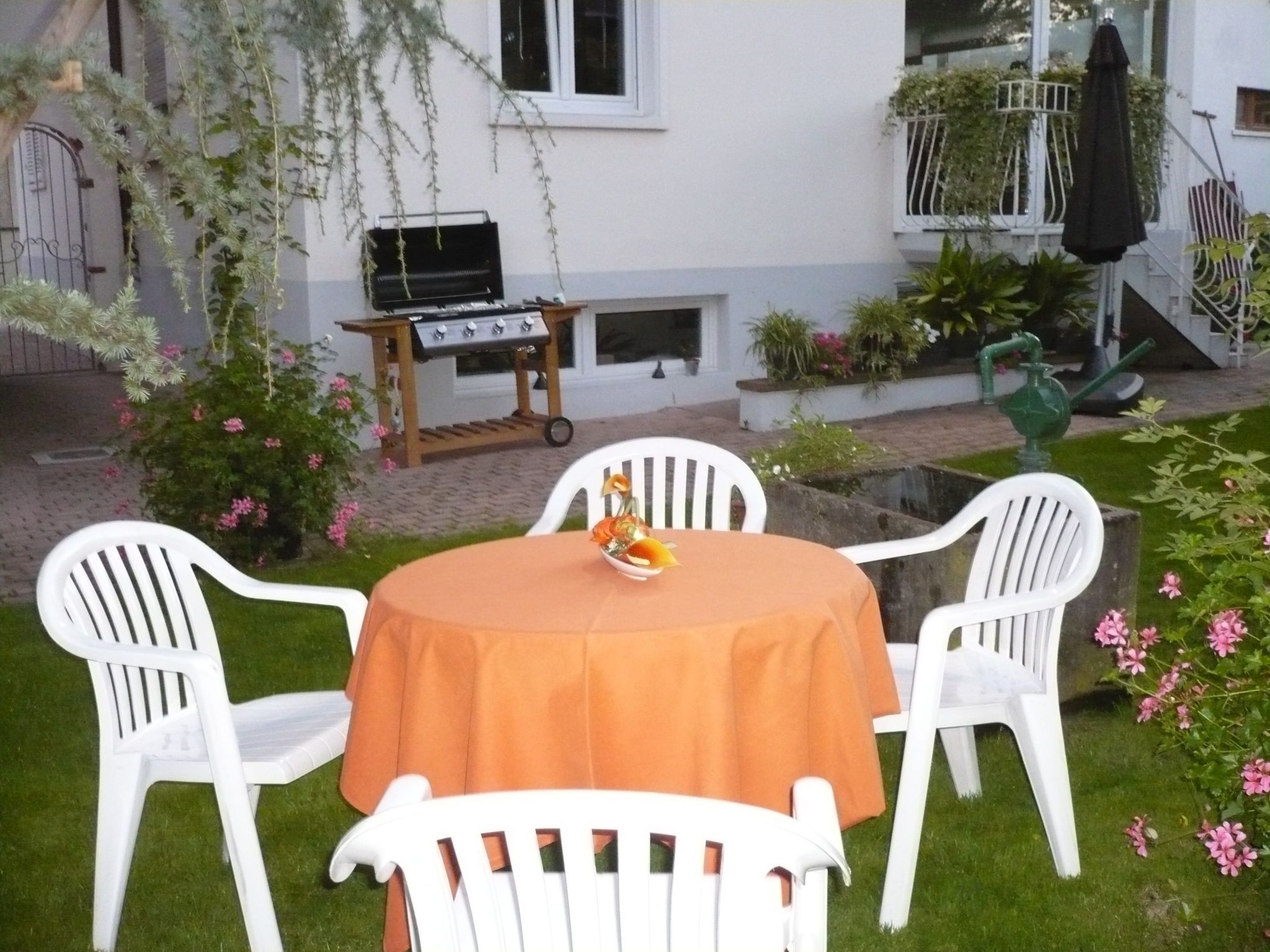 Apartment Le Jardin mit Privatparkplatz-Buiten