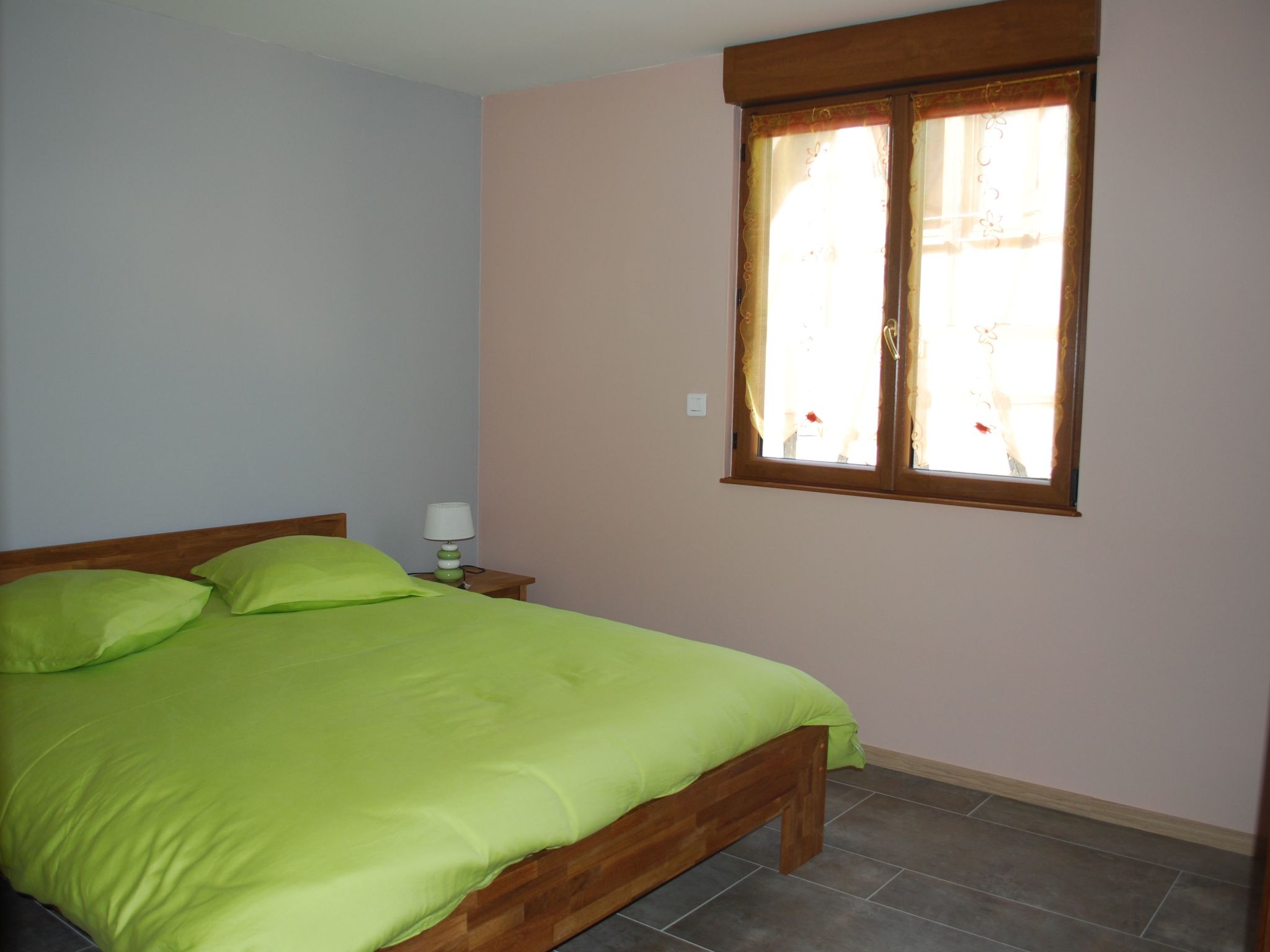 Mit Gemeinschaftsgarten und Grill-Image-tags.info