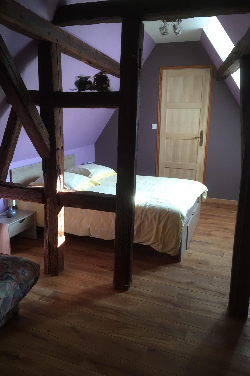 Dorfhaus mit Privatparkplatz