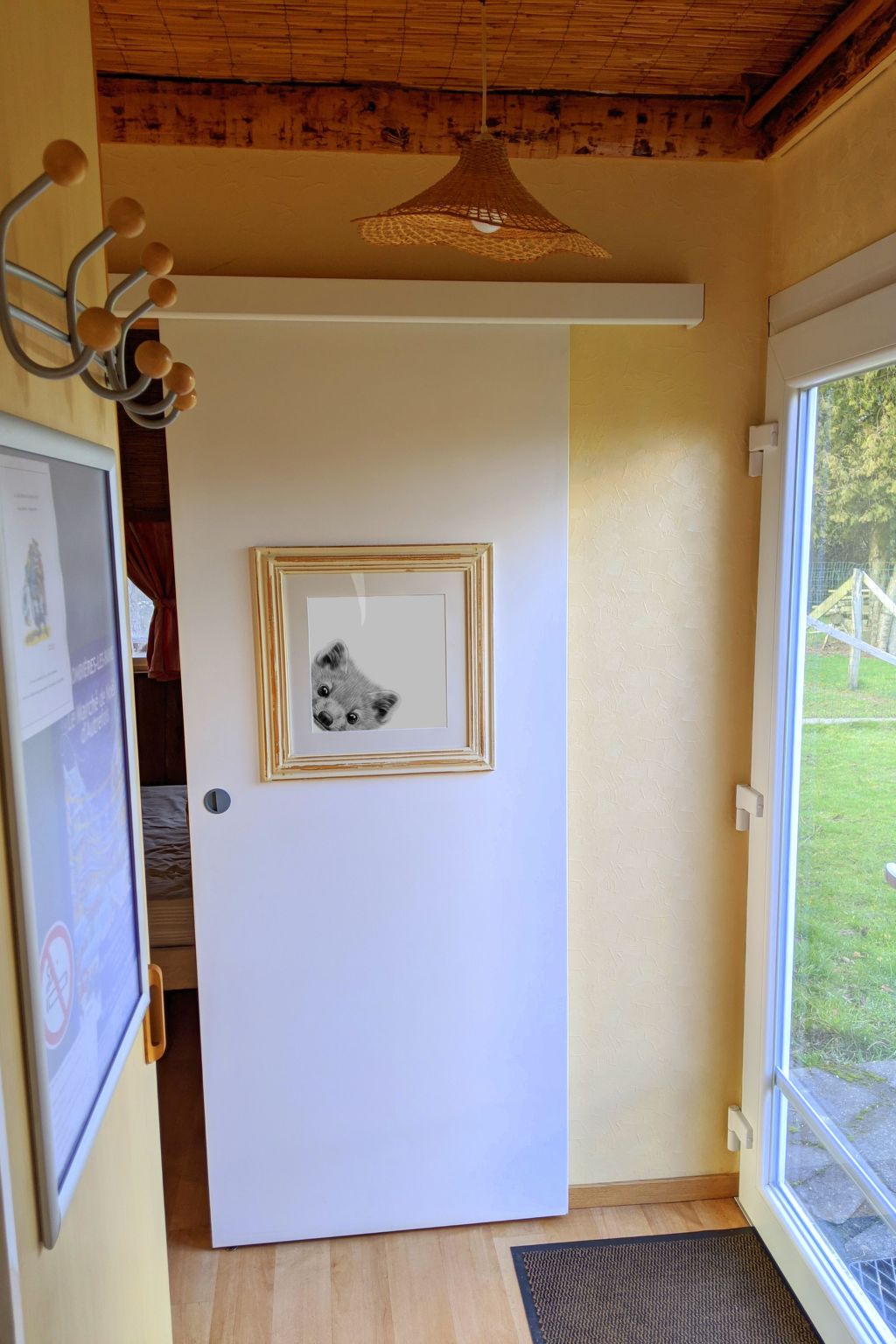 Charmantes Ferienhaus mit gemeinsamem Grill-Dedans