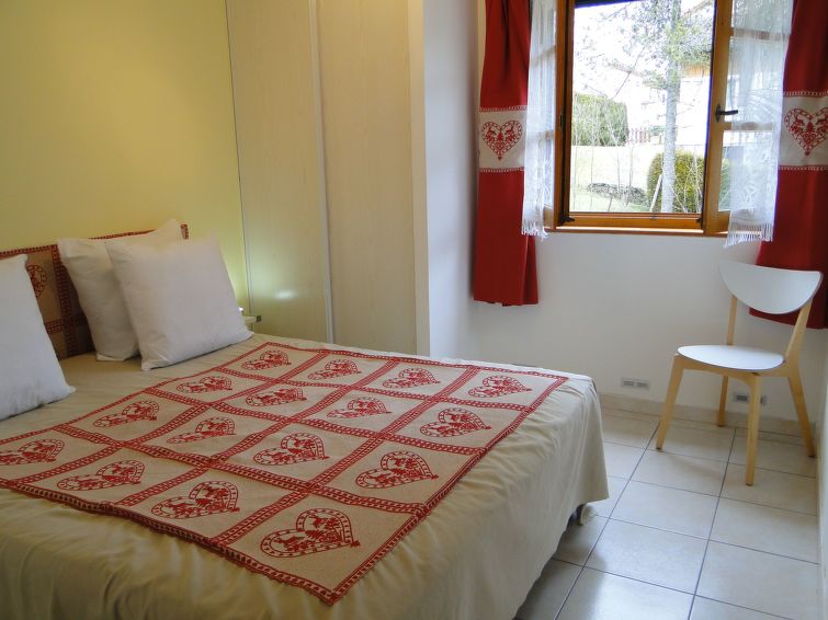 Gite Iris Montagnes du Jura mit Spa Sauna Fluss
