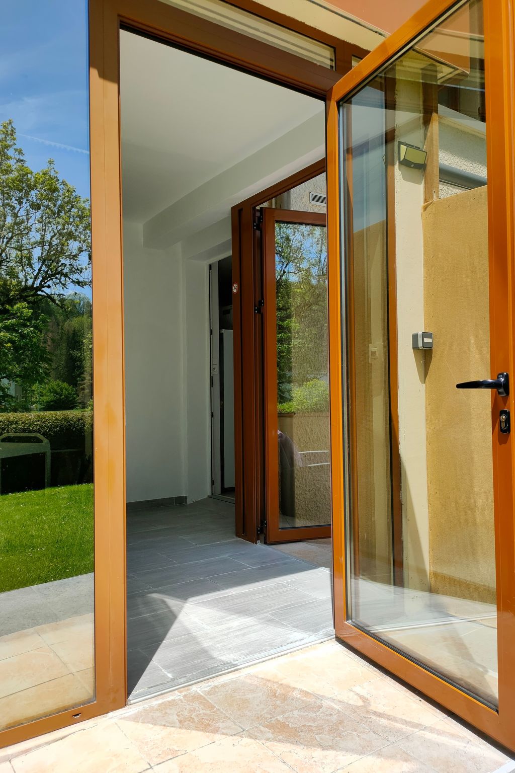 Gite Iris Montagnes du Jura mit Spa Sauna Fluss-Drinnen