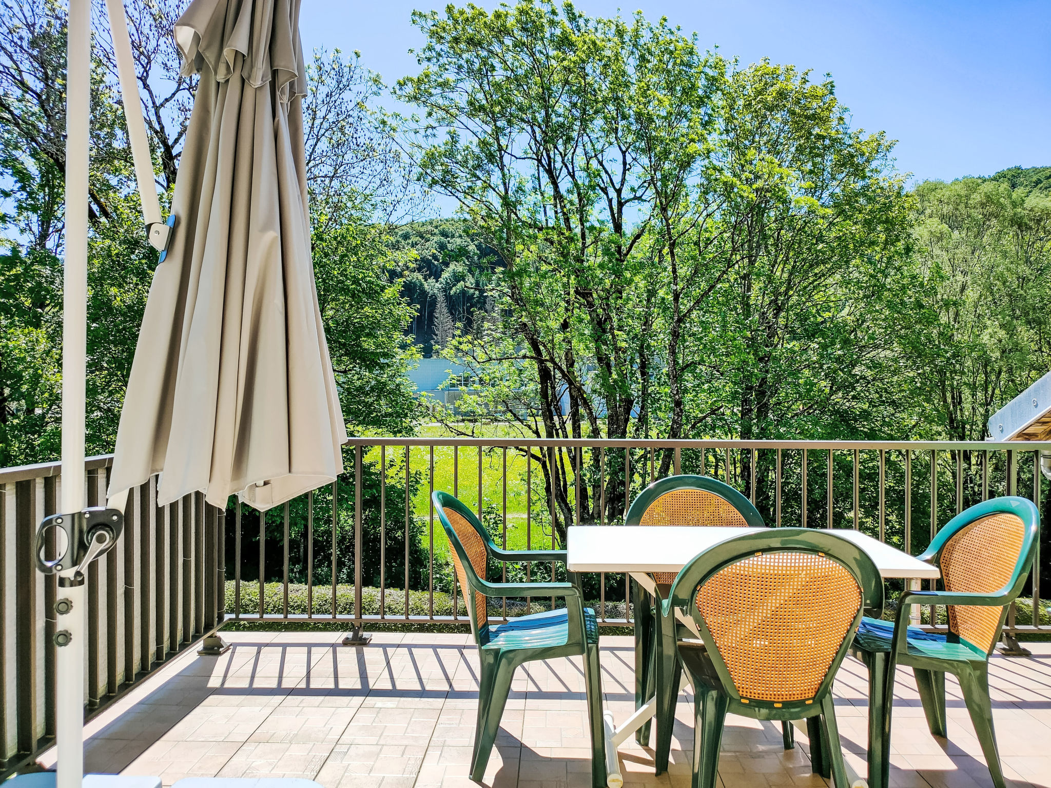 Romantisch verblijf in de Jura met privé spa & sauna, vlakbij het centrum - foto 9