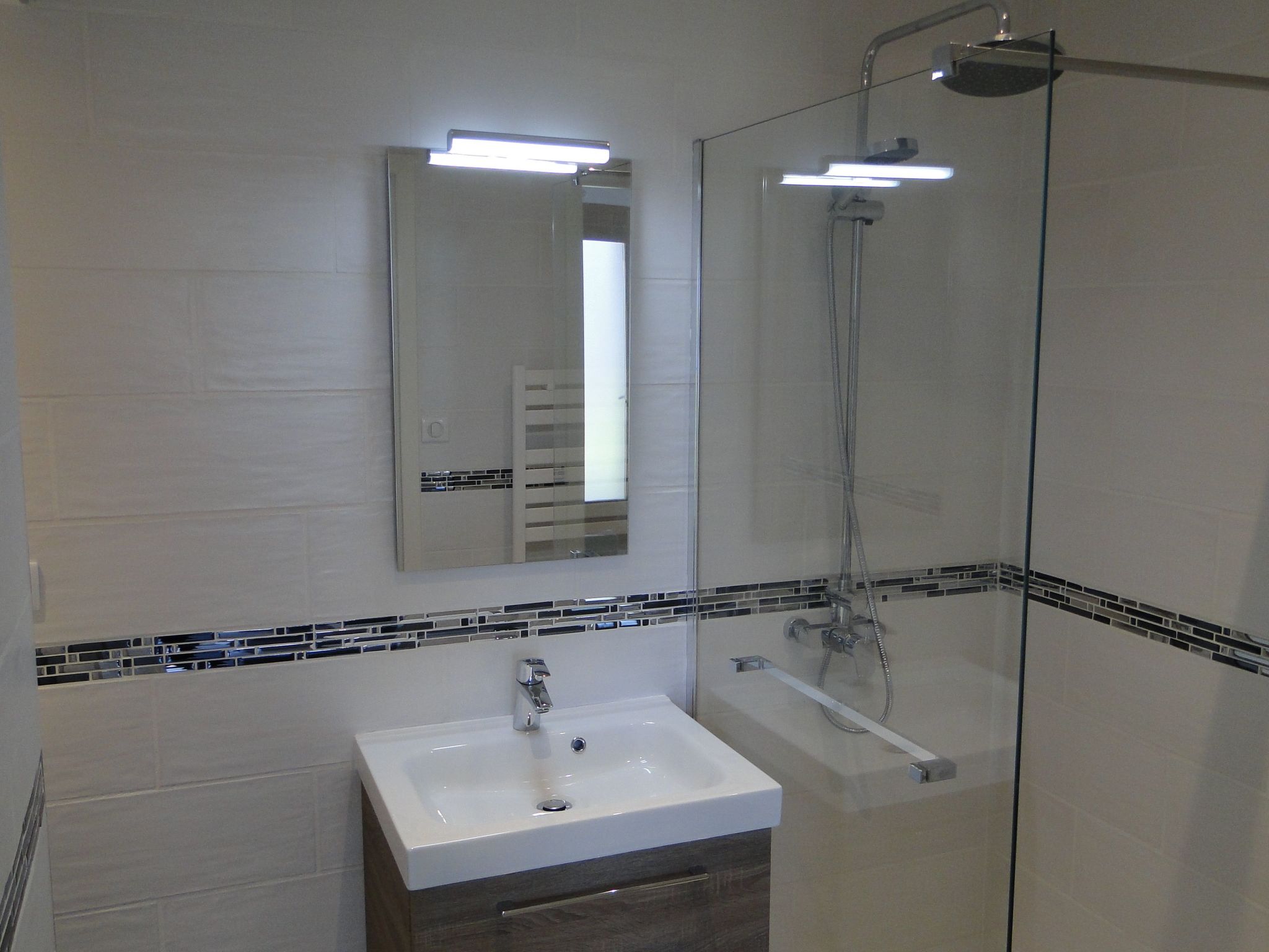 1805 Bis mit Spa und Sauna-Drinnen