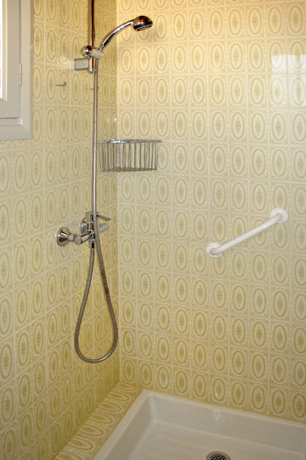 Appartement Le Soleil Camarguais – Salle de bains, photo 14 sur 21