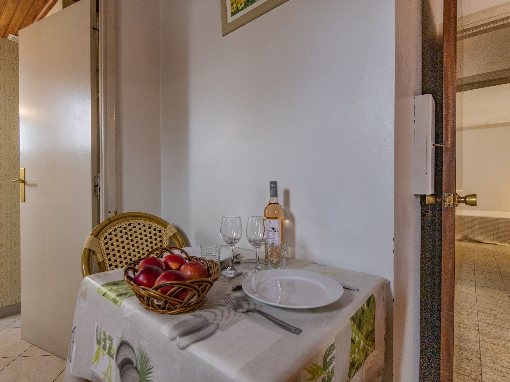 Appartement Le Soleil Camarguais – Cuisine et coin repas, photo 7 sur 21