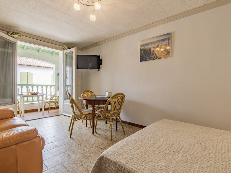 Search and Stay destination Saintes-Maries-de-la-Mer, Provence-Alpes-Côte d'Azur - France from AU$ 92. Le Soleil Camarguais