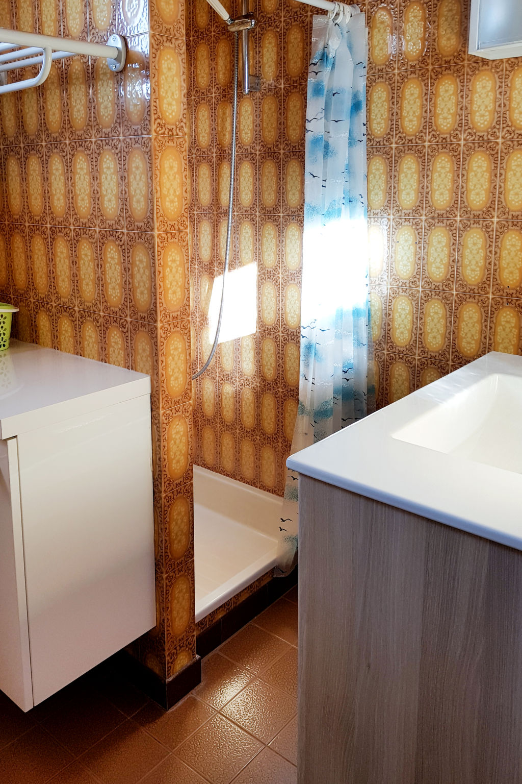 Appartement Le Soleil Camarguais – Salle de bains, photo 9 sur 24