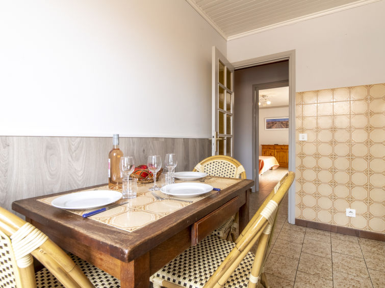 Search and Stay destination Saintes-Maries-de-la-Mer, Provence-Alpes-Côte d'Azur - France from AU$ 125. Le Soleil Camarguais