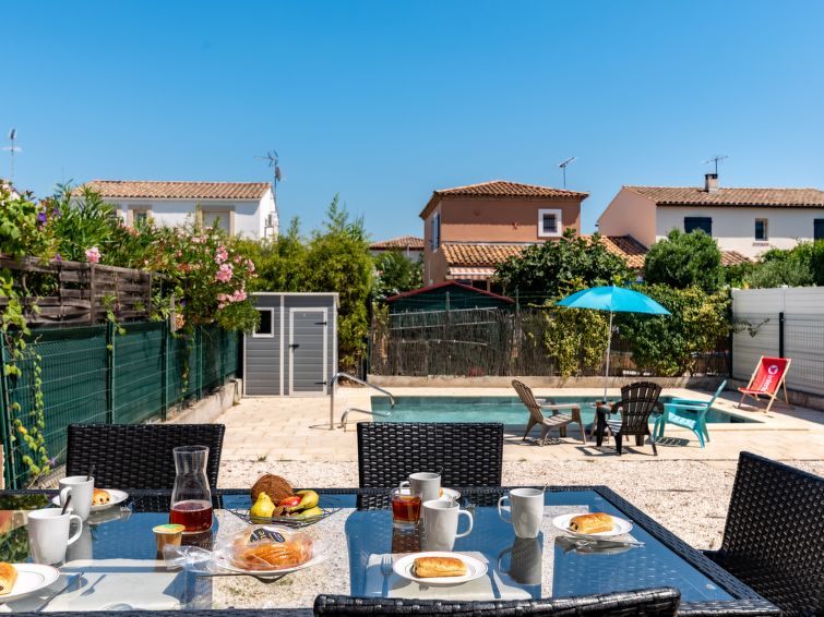 Search and Stay destination Aigues-Mortes, Occitanie - France from AU$ 311. Les Lauriers